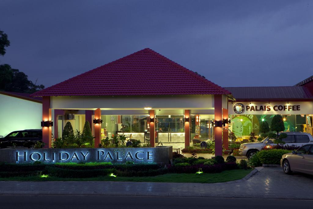 Holiday Palace Casino Resort Sihanoukville Extérieur photo